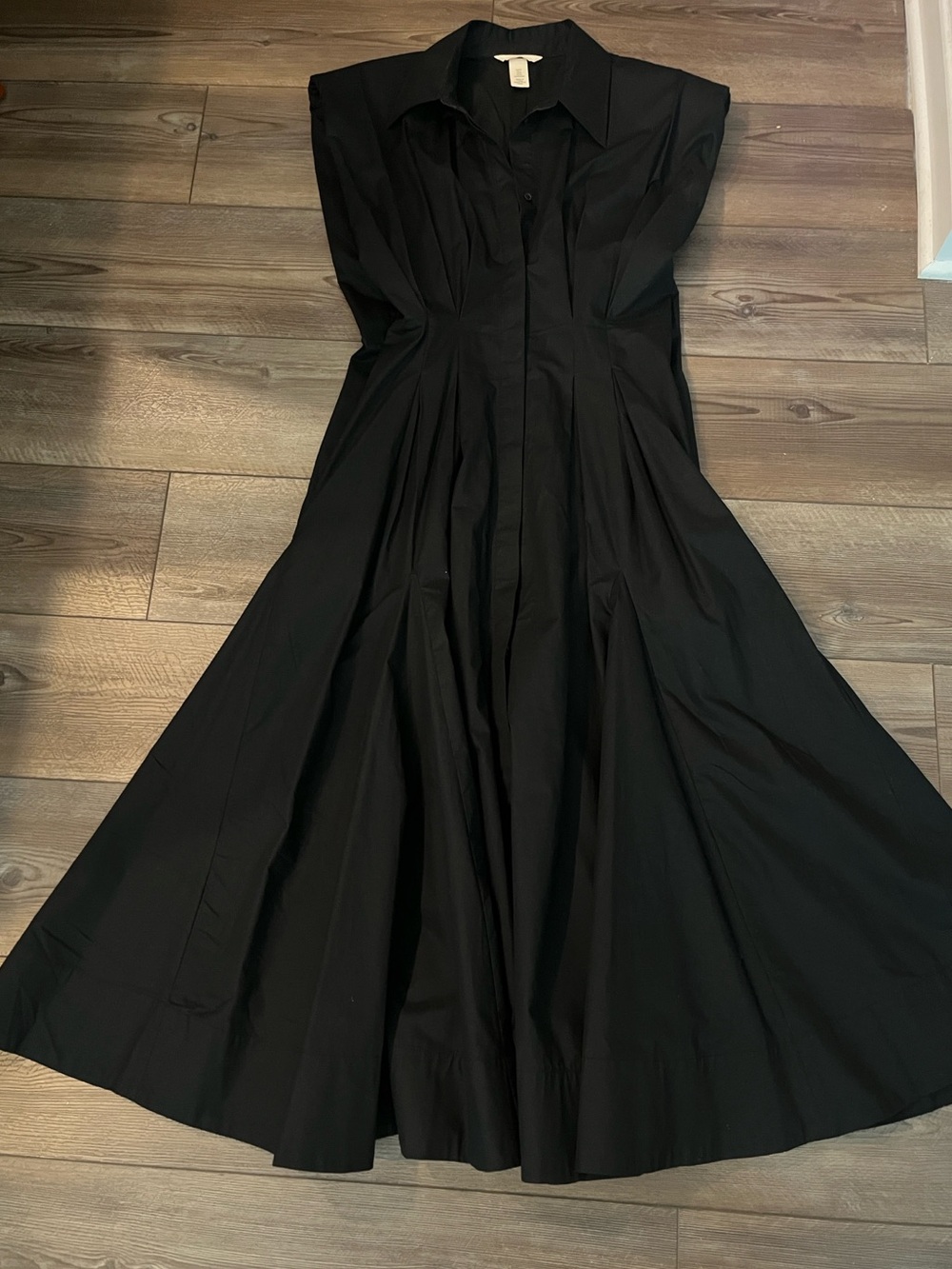 H&M Black Poplin Cotton Maxi Shirt Dress with Structured Shoulders - Picture 10 of 10